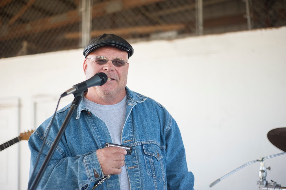 David singing in his blues band